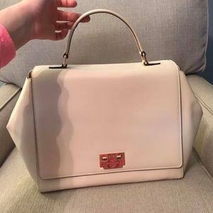 Magnolia Park Large Laurel